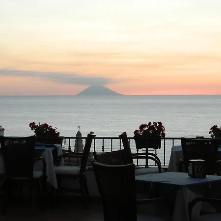 Hotel La Porta Del Mare 3*