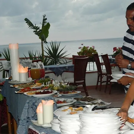 La Porta Del Mare فندق تروبيا