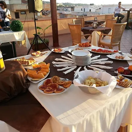 La Porta Del Mare تروبيا