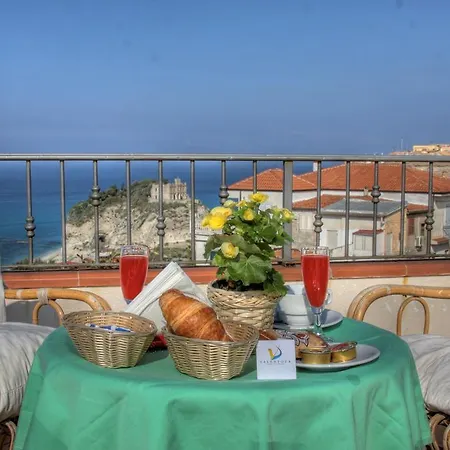 La Porta Del Mare Hotel 3*